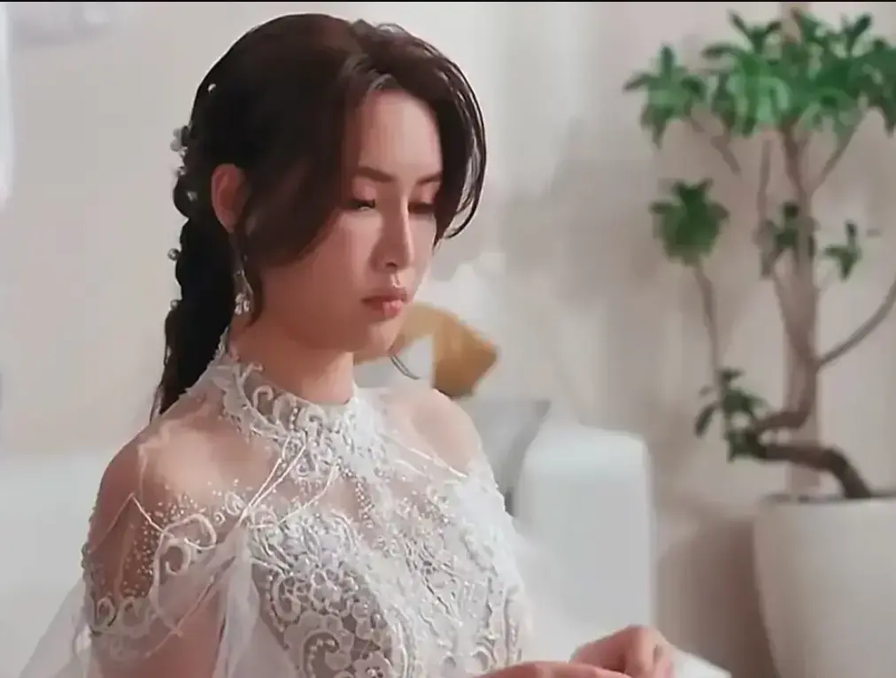 《苏畅-小凤新婚》完整未删减版-艾熙怀旧台味风情HD高清-4K无删减夸克网盘免费下载-苏畅-小凤新婚完整版在线观看